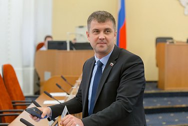 Более полусотни проектов принято  